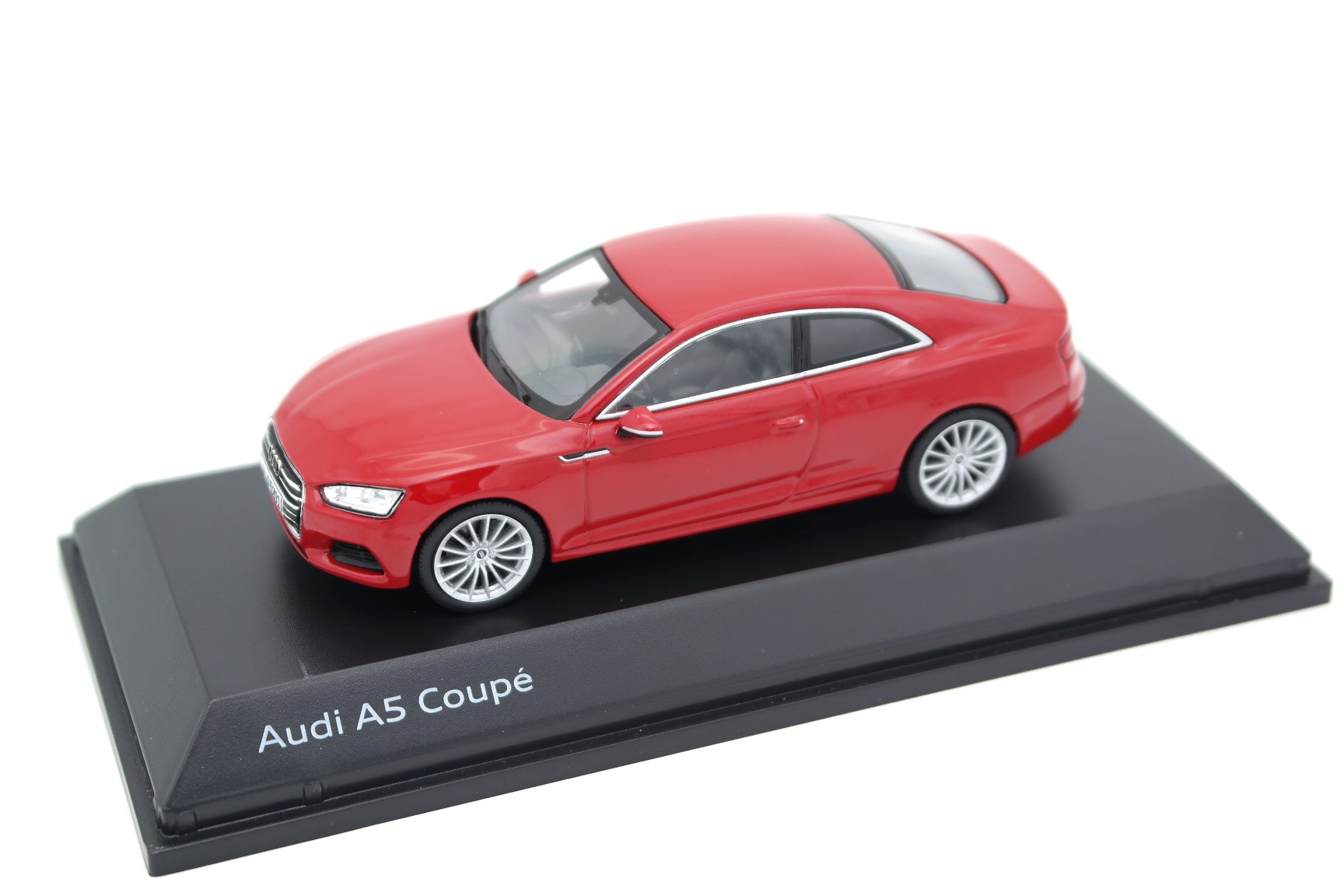 Audi A5 Coupé - Diecast Ukraine