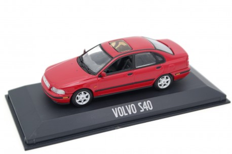 Minichamps Volvo S40 Saloon MK I 1996 - T-Red