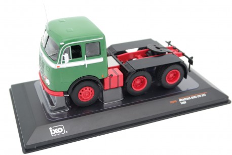IXO Mercedes-Benz LPS 333 1960 - Forest Green/Bright Red