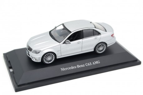 Schuco Mercedes-Benz C63 AMG W204 2008 - Iridium Silver Metallic