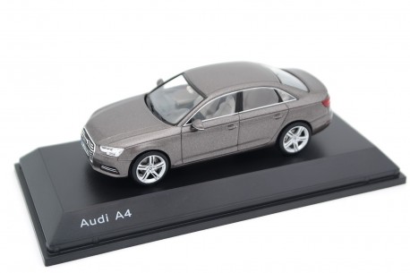 Spark Audi A4 Sedan quattro B9 2015 - Argus Brown Metallic