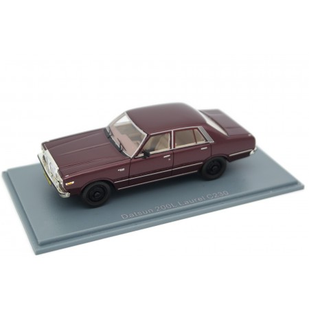 Neo Scale Models Datsun 200L Laurel C230 1977 - Sparkling Burgundy Metallic
