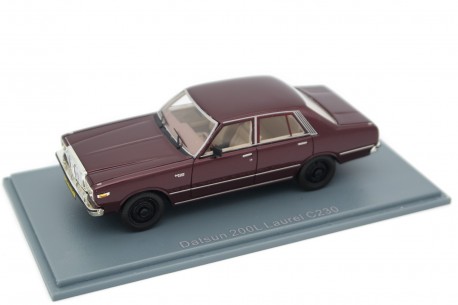 Neo Scale Models Datsun 200L Laurel C230 1977 - Sparkling Burgundy Metallic