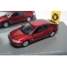 Universal Hobbies Renault Laguna II B74 Phase 1 Dynamique 2001 - Rouge de Feux