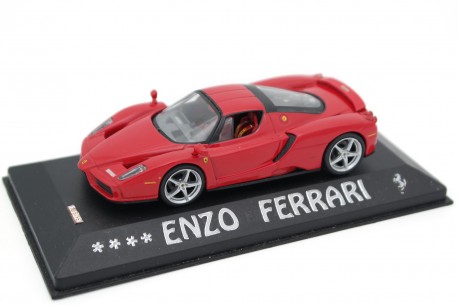 IXO Ferrari Enzo 2002 - Rosso Scuderia