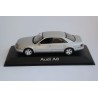 Minichamps Audi A8 D2 Facelift light silver metallic 2001