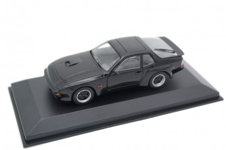 Maxichamps Porsche 924 Carrera GT 937 1981 - Ebony Black