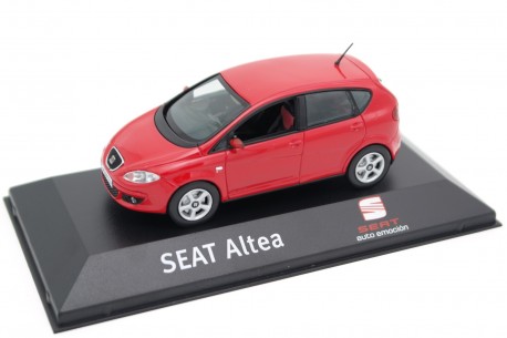 IXO Seat Altea TDI 5P1 2004 - Red Emotion