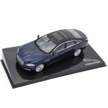 IXO Jaguar XJ Luxury SWB X351 2010 - Dark Sapphire Metallic