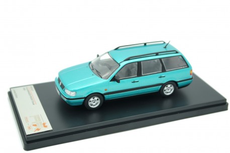 Premium X Volkswagen Passat Variant B4 GL 1993 - Aqua Green Metallic