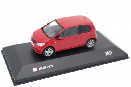 IXO Seat Mii KF12 2011 - Red Emotion