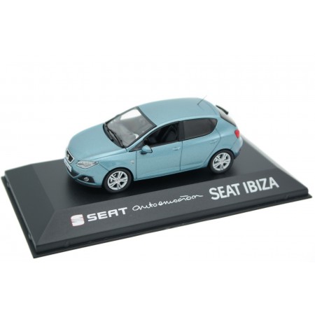 IXO Seat Ibiza IV TDI 6J 2008 - Nayara Blue Metallic