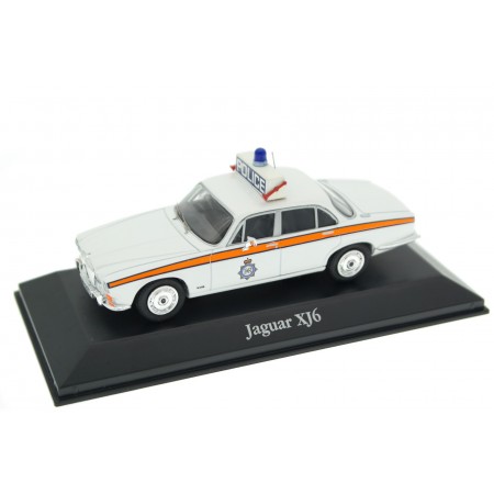 Atlas Corgi Jaguar XJ6 4.2 West Yorkshire Police 1971 - Old English White
