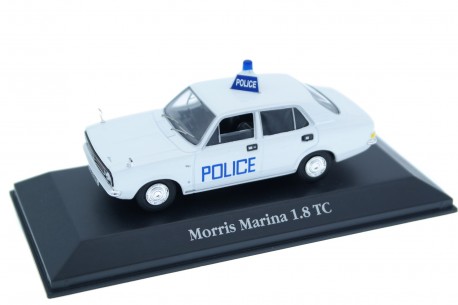 Atlas Corgi Morris Marina 1.8 TC Police Hampshire Constabulary 1971 - Arabian White
