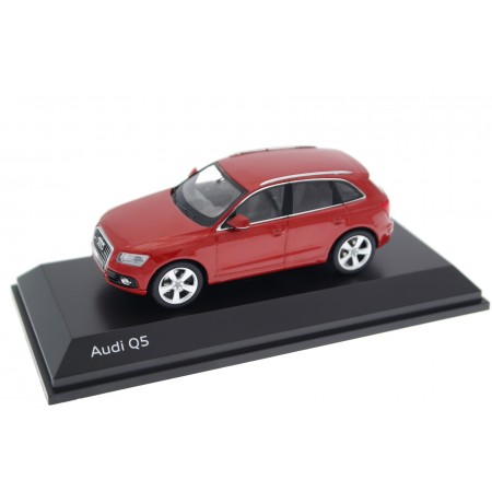 Schuco Audi Q5 TFSI 8R Facelift 2012 - Volcano Red Metallic