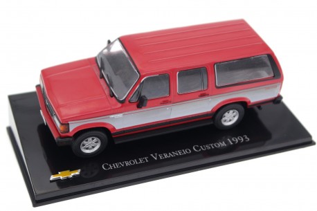 Hachette Chevrolet Veraneio Custom Deluxe 1993 - Medium Garnet Red with Decor