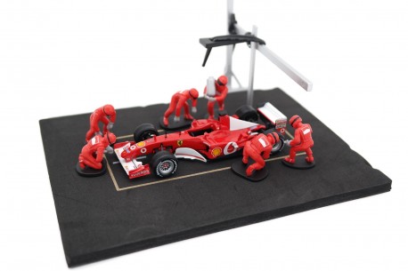 IXO Diorama Set Pit Stop Ferrari, 6 figures in a set - Red