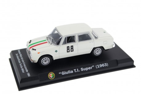 Altaya Alfa Romeo Giulia TI Super #88 "Jolly Club" Sweden Rally to the Midnight Sun 1964 - F.Tecilla/F.Maglia