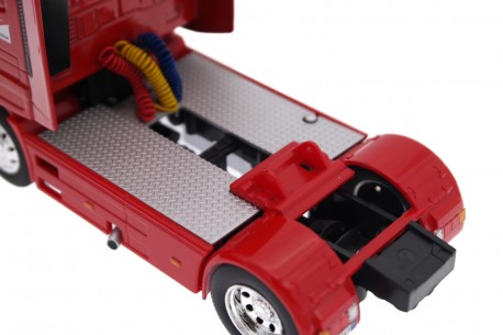 Miniature Iveco Stralis Scuderia Ferrari - échelle 1:43 - Neuve En Boîte