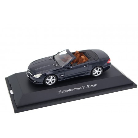 Minichamps Mercedes-Benz SL-Class R230 MOPF II 2008 - Chromite Black Metallic
