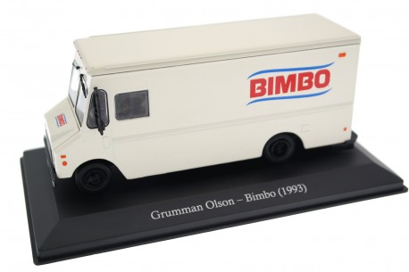 Altaya Chevrolet P30 Grumman Olson Route Star "Bimbo" 1993 - Warm White