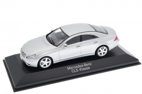 Minichamps Mercedes-Benz CLS-Class C219 2004 - Iridium Silver Metallic