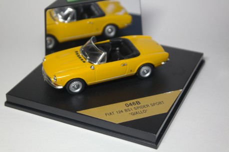 Vitesse Fiat 124 BS1 Spider Sport giallo 1970