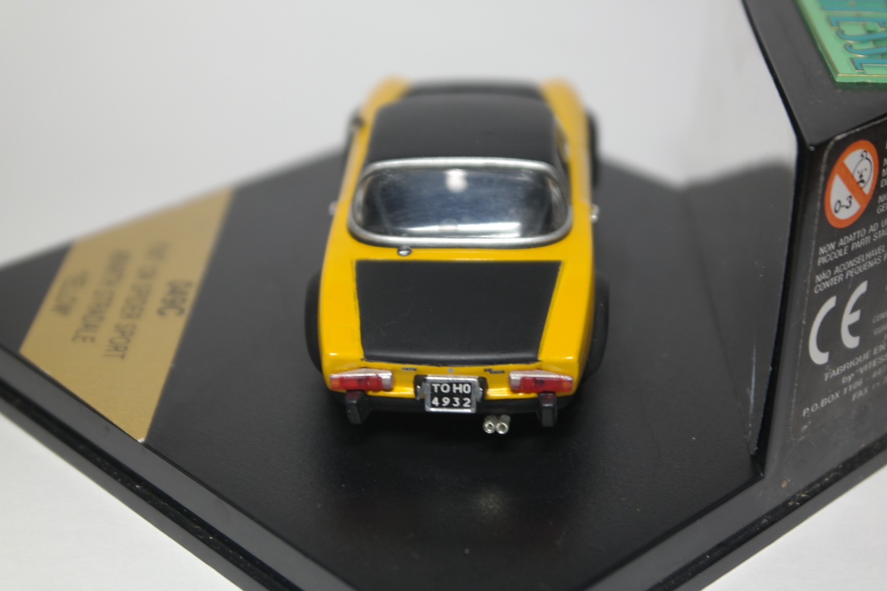 Fiat 124 Spider Sport Abarth Stradale - Diecast Ukraine