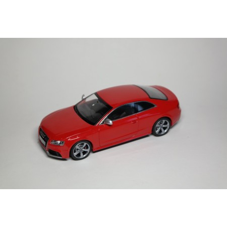 Schuco Audi RS 5 Coupé 8T 2010