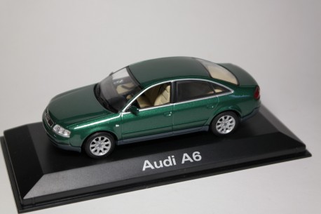 Minichamps Audi A6 C5 racing green metallic 1997