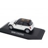 Minichamps Mini Cooper R50 2001 - Pepper White with Jet Black Roof