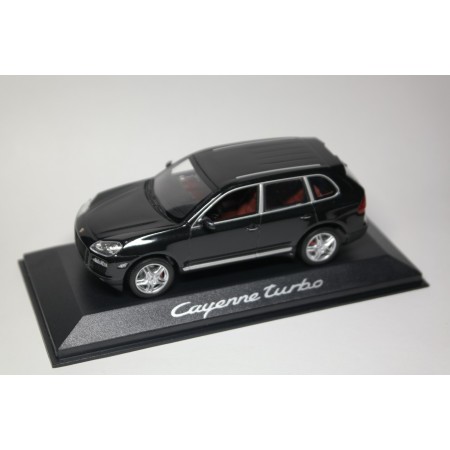 Minichamps Porsche Cayenne Turbo 957 2008
