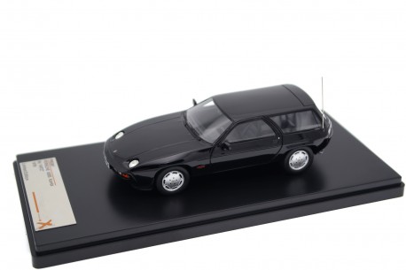 Premium X Porsche 928S Kombi by Artz 1979 - Black