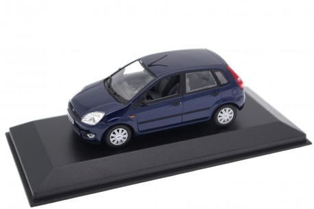 Minichamps Ford Fiesta Mk.6 5-door JH1 2002 - Ink Blue Pearl