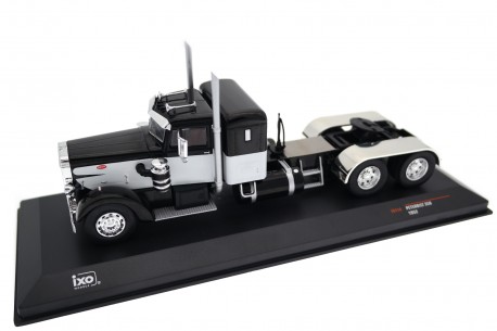 IXO Peterbilt 350 Diesel 1952 - Black/White