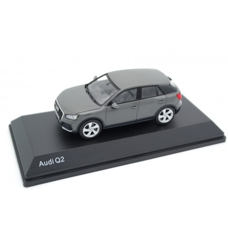 iScale Audi Q2 GA 2016 - Quantum Grey