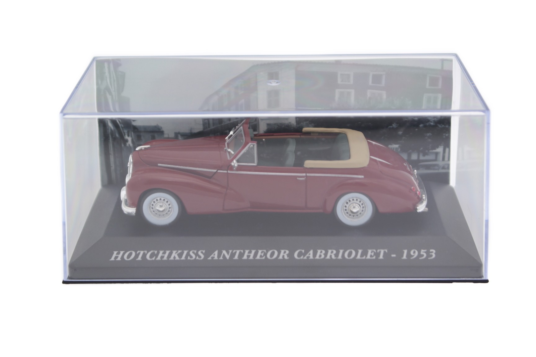KIT 1/43 à monter de la marque IDEM - Hotchkiss ANTHEOR  de 1952