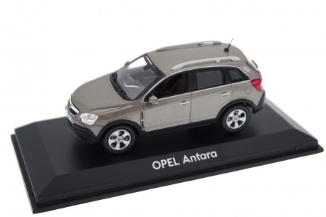 Norev Opel Antara Cosmo 2007 - Sanddrift Grey Metallic
