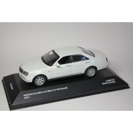 J-Collection Nissan Gloria 3.0 300 Ultima-Z V Package Y34 2001 - White Pearl