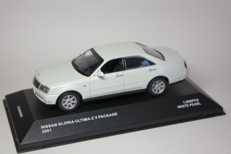 J-Collection Nissan Gloria 3.0 300 Ultima-Z V Package Y34 2001 - White Pearl