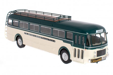 Hachette Renault Car R4192 Gonthier & Nouhaud 1952 - Cream Beige/Pine Green