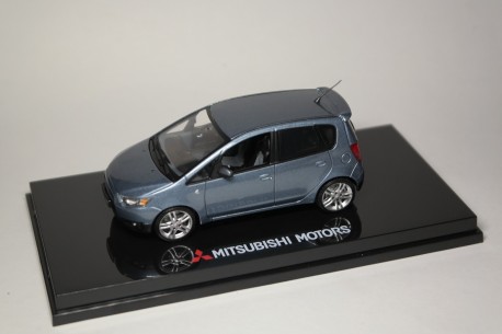 Vitesse Mitsubishi Colt 5-door Z30 2009 - Graphit Blue Metallic