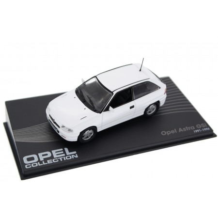 Altaya Opel Astra F 2.0 GSi 16V 1991 - Casablanca White
