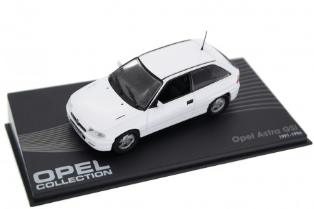 Altaya Opel Astra F 2.0 GSi 16V 1991 - Casablanca White