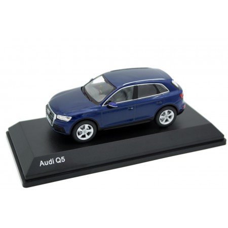 iScale Audi Q5 FY 2017 - Navarra Blue Metallic