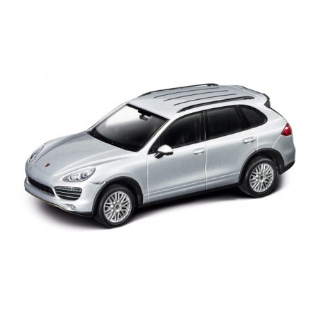 Minichamps Porsche Cayenne 2010