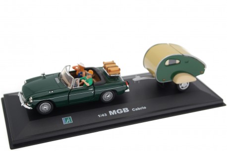 Cararama MG B Roadster ADO23 with Moldi 2 Camper Trailer 1963 - British Racing Green