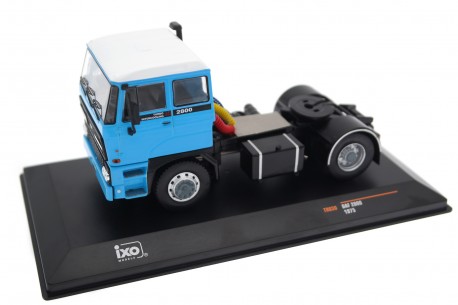 IXO DAF 2800 ATi F241 1975 - Standard Light Blue
