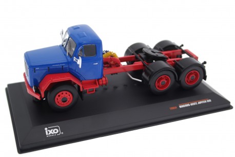 IXO Magirus-Deutz Jupiter 6x6 1960 - Deep Blue/Vermilion Red