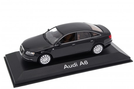 Minichamps Audi A6 3.2 FSI quattro C6 4F 2004 - Ebony Black